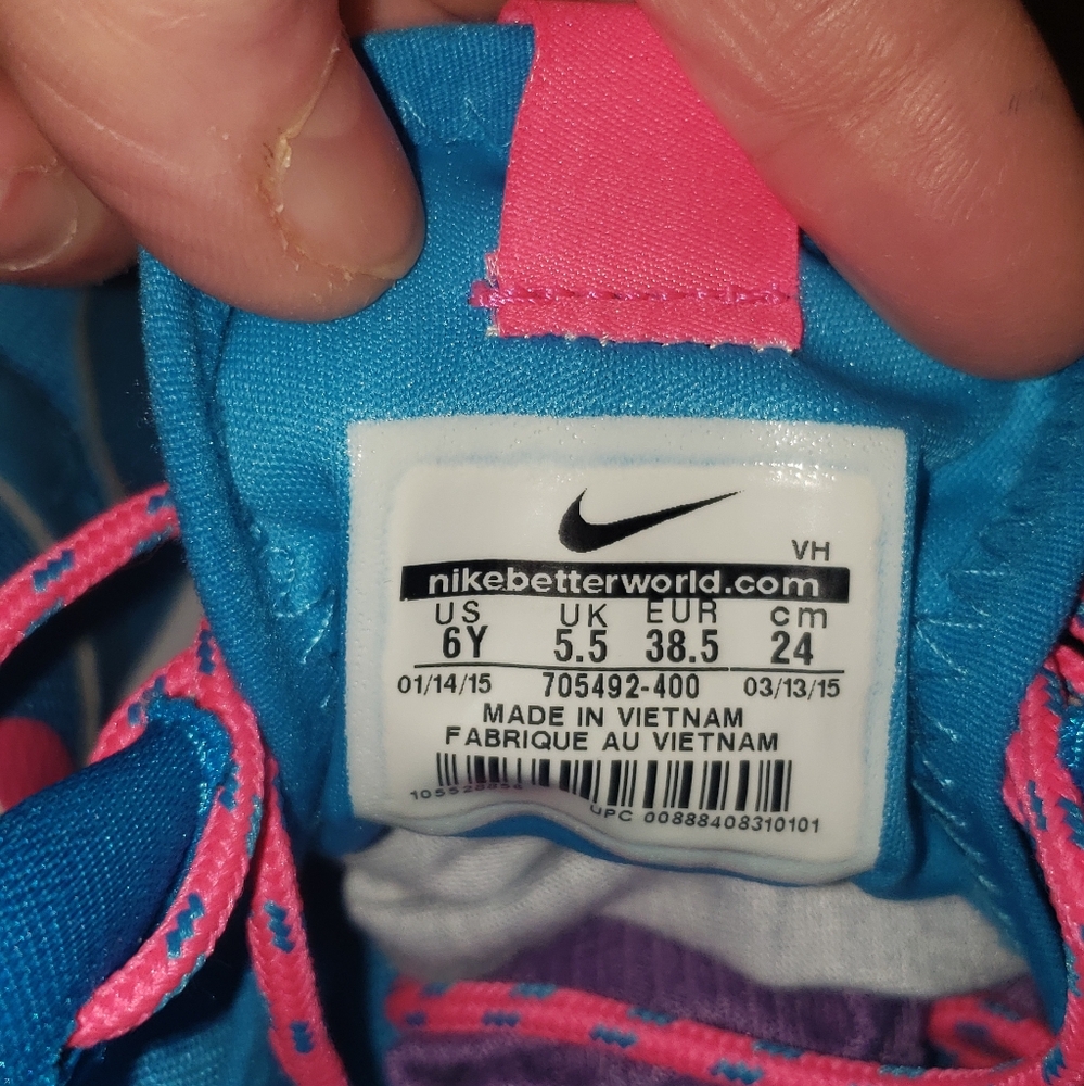 Nike Roshe - Picture 4 of 5